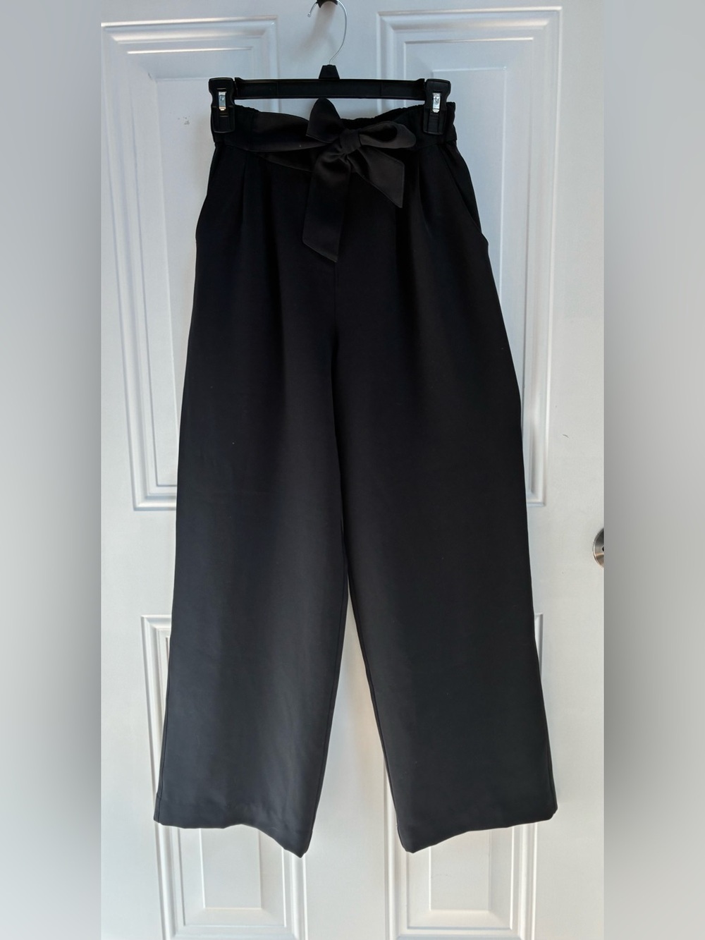 lululemon athletica Black Wide-Leg Paperbag Pants with Tie Waist